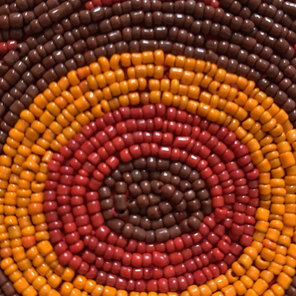 Beaded pouch - Picture 3 of 7